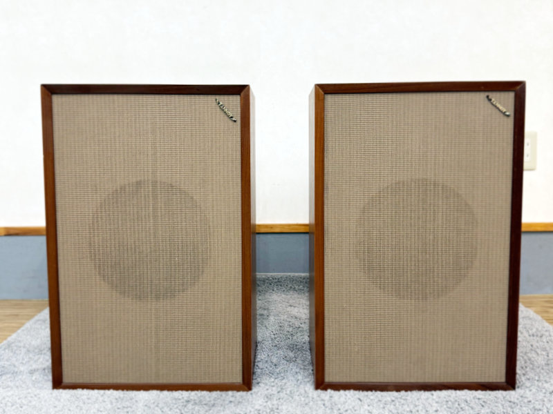 レリックで修理済みTANNOY 3LZ（MonitorGold）