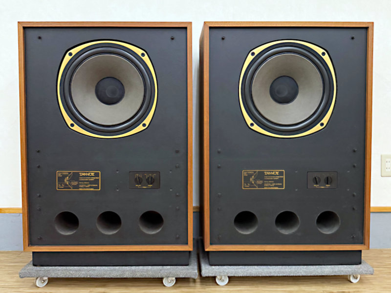 レリックにてオーバーホール後の TANNOY ARDEN MK2